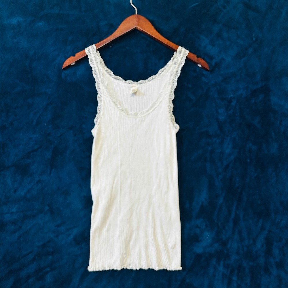 Banana Republic Cream Ribbed Lace Trim Tank Top Scoop Neck Lettuce Hem Size L